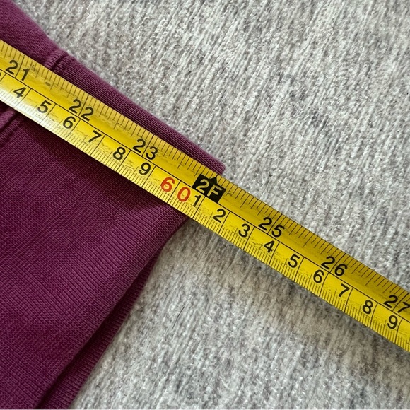 Nike Air Women’s Purple Faded Athletic Casual Gym Workout Pullover Hoodie - Picture 8 of 8